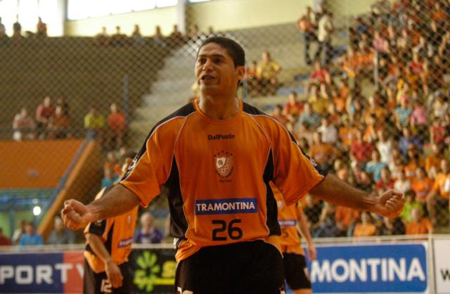 Jogador Messinho será velado em Guaporé Porthus Junior/ Jogador Messinho será velado em Guaporé Porthus Junior/