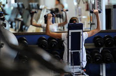 Praticar meia hora de exercícios físicos ajuda a dormir melhor Charles Guerra/Agencia RBS Praticar meia hora de exercícios físicos ajuda a dormir melhor Charles Guerra/Agencia RBS