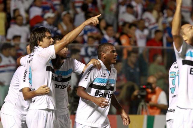 Fernando revela reunião antes do jogo e destaca: "Temos objetivo maior" Jarbas Oliveira/Lancepress!/ Fernando revela reunião antes do jogo e destaca: "Temos objetivo maior" Jarbas Oliveira/Lancepress!/