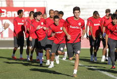 Inter busca título gaúcho para amenizar dor da eliminação da Libertadores Ricardo Duarte/Agencia RBS Inter busca título gaúcho para amenizar dor da eliminação da Libertadores Ricardo Duarte/Agencia RBS