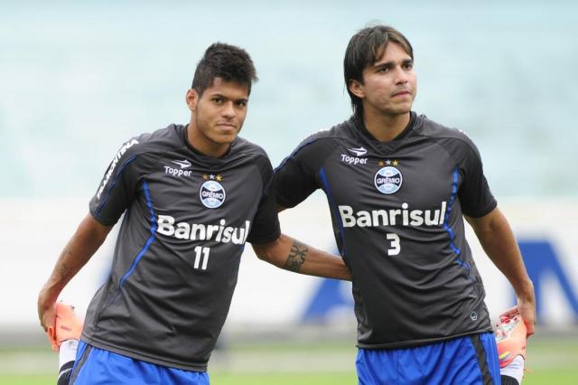 Mesmo relacionados, Moreno e Leandro não devem atuar diante do Fortaleza Bruno Alencastro/Agencia RBS Mesmo relacionados, Moreno e Leandro não devem atuar diante do Fortaleza Bruno Alencastro/Agencia RBS