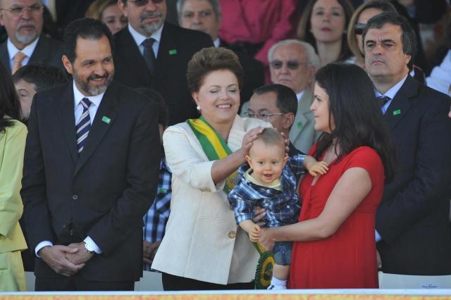 Revista Forbes escolhe Dilma como a segunda mãe mais poderosa do mundo Fabio Rodrigues Pozzebom/divulgação,Agência Brasil Revista Forbes escolhe Dilma como a segunda mãe mais poderosa do mundo Fabio Rodrigues Pozzebom/divulgação,Agência Brasil