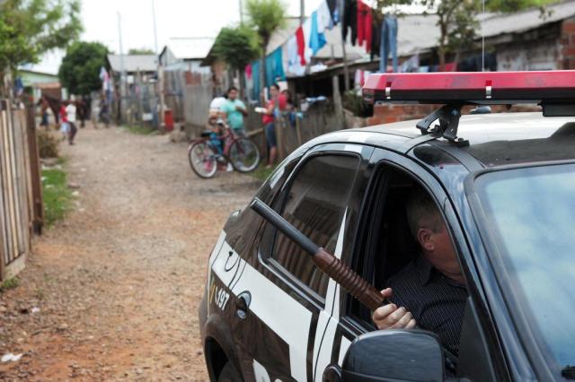 Polícia Civil dá início a força-tarefa em nove municípios do Estado Miro de Souza/Agencia RBS Polícia Civil dá início a força-tarefa em nove municípios do Estado Miro de Souza/Agencia RBS