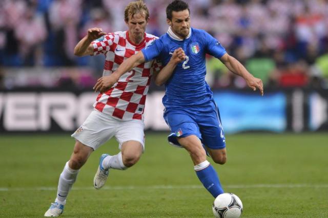 Itália fica no empate com a Croácia e complica classificação na Euro 2012 FABRICE COFFRINI/AFP Itália fica no empate com a Croácia e complica classificação na Euro 2012 FABRICE COFFRINI/AFP
