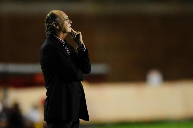 Falcão deixa o Bahia após derrota para o Fluminense por 4 a 0 Diego Vara/Agencia RBS Falcão deixa o Bahia após derrota para o Fluminense por 4 a 0 Diego Vara/Agencia RBS