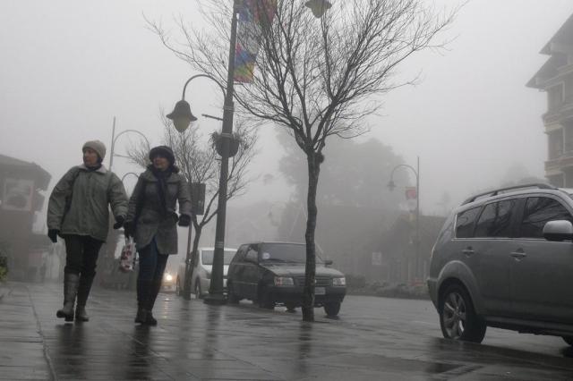 Cerração completa clima de inverno na Serra Vanessa Franzosi/Agência RBS Cerração completa clima de inverno na Serra Vanessa Franzosi/Agência RBS
