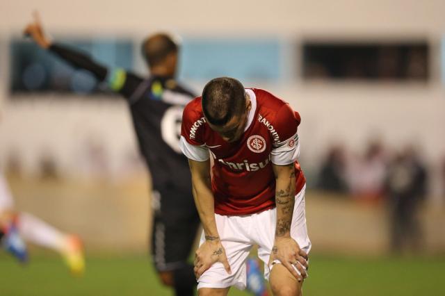 Lesionado, D'Alessandro deve ficar longe dos gramados por pelo menos 30 dias Diego Vara/ Lesionado, D'Alessandro deve ficar longe dos gramados por pelo menos 30 dias Diego Vara/