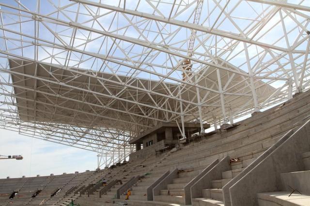 Telhado da Arena chega ao segundo módulo e muda aspecto da cobertura Juliano Kracker/Divulgação Telhado da Arena chega ao segundo módulo e muda aspecto da cobertura Juliano Kracker/Divulgação