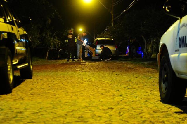 Coronel é morto a tiros no bairro Chácara das Pedras, na Capital Jean Schwarz/Agencia RBS