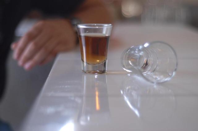 Codificar de alcoolismo o termo máximo