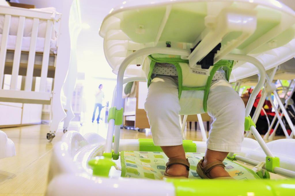 Justiça proíbe a venda de andadores de bebê em todo o país Andréa Graiz/Agencia RBS