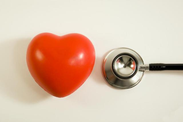 Diabetes pode acarretar problemas cardíacos Morguefile/Divulgação