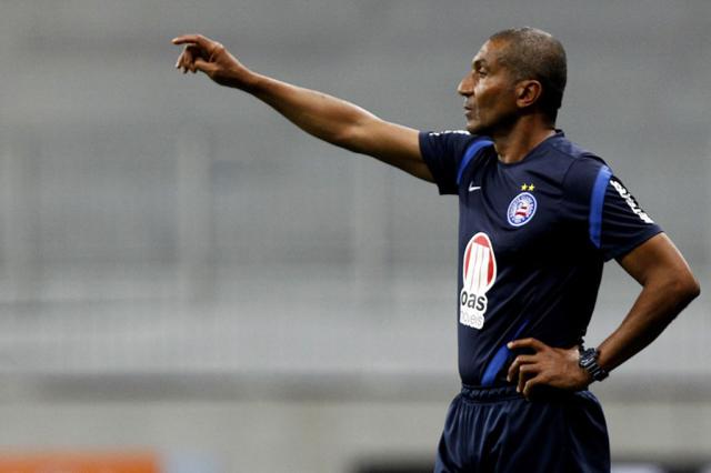 Resultado de imagem para cristovao borges técnico bahia