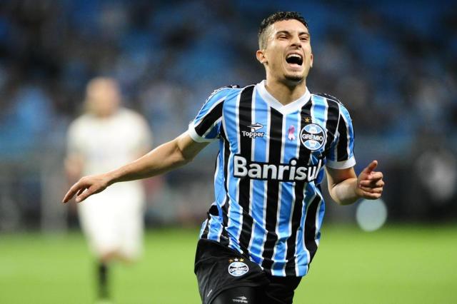 Grêmio dá prazo até quarta para que Galatasaray cumpra exigências por Telles Carlos Macedo/Agencia RBS Grêmio dá prazo até quarta para que Galatasaray cumpra exigências por Telles Carlos Macedo/Agencia RBS
