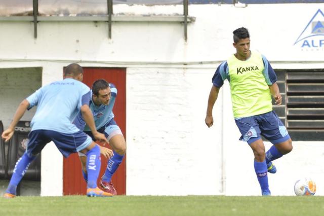 Com lesão confirmada, Lucão deve desfalcar time do Caxias por pelo menos um mês Gabriel Lain/Especial Com lesão confirmada, Lucão deve desfalcar time do Caxias por pelo menos um mês Gabriel Lain/Especial