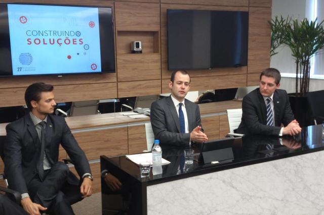 Aécio Neves e ex-primeiro-ministro da Irlanda estão entre os palestrantes do 27º Fórum da Liberdade Vagner Benites/Agência RBS Aécio Neves e ex-primeiro-ministro da Irlanda estão entre os palestrantes do 27º Fórum da Liberdade Vagner Benites/Agência RBS
