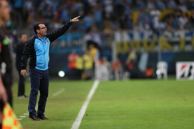 "Assumo a responsabilidade", diz Enderson após eliminação Diego Vara/Agencia RBS "Assumo a responsabilidade", diz Enderson após eliminação Diego Vara/Agencia RBS