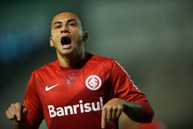 Inter abre o placar, mas cede o empate ao Coritiba Alexandre Lops/Divulgação,Internacional