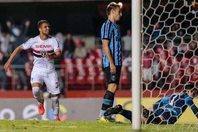 Grêmio leva 1 a 0 do São Paulo e perde a chance de ser líder Leandro Martins/Estadão Conteúdo