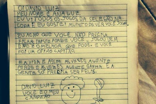David Luiz responde carta de fã de nove anos e agradece apoio Arquivo Pessoal/Facebook