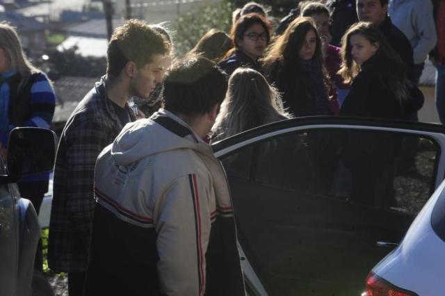 'Parece que estamos em um pesadelo', lamenta parente de família morta em Garibaldi Roni Rigon/Agencia RBS 'Parece que estamos em um pesadelo', lamenta parente de família morta em Garibaldi Roni Rigon/Agencia RBS