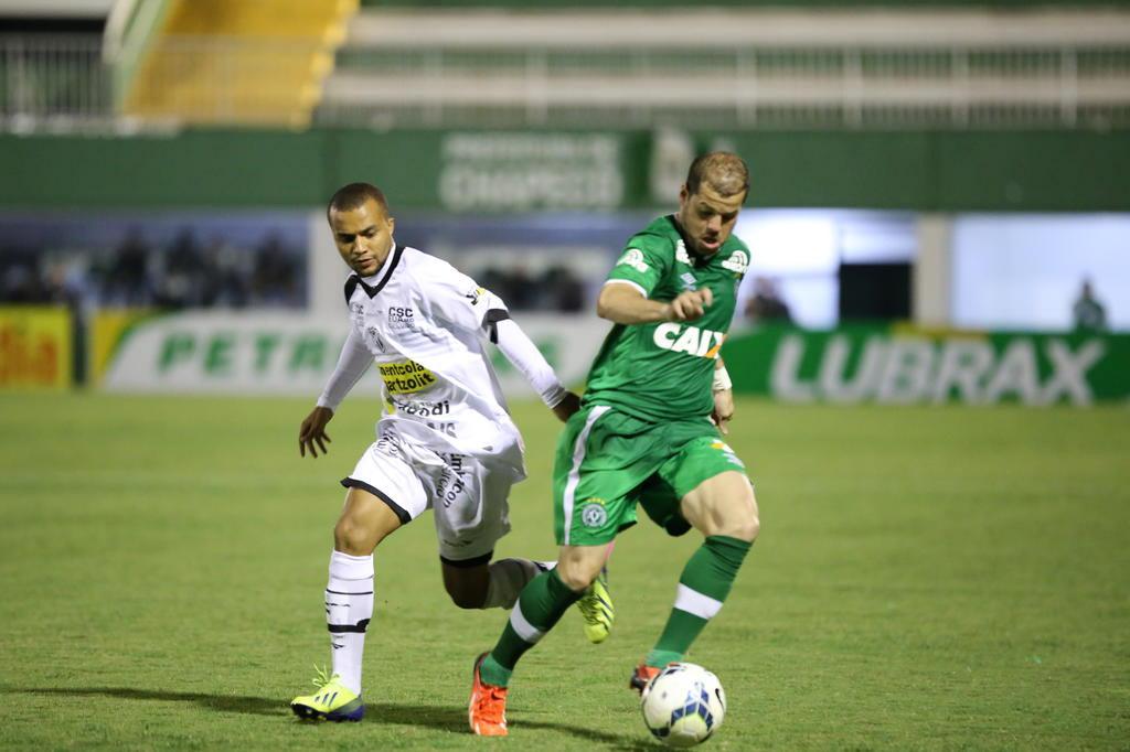 Ceará e Chapecoense decidem nesta quarta próximo adversário do Inter na Copa do Brasil Marcio Cunha/Especial Ceará e Chapecoense decidem nesta quarta próximo adversário do Inter na Copa do Brasil Marcio Cunha/Especial