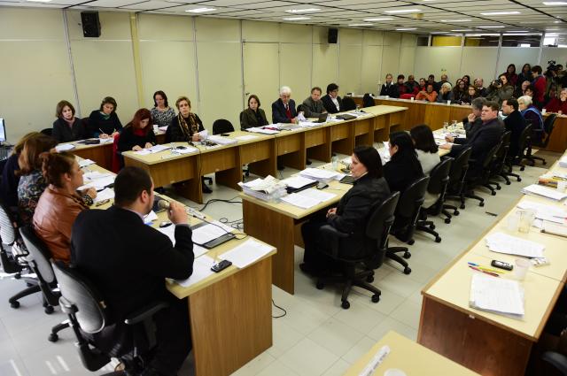Conselho adia votação de projeto sobre expulsão de alunos no RS Fernando Gomes / Agência RBS/