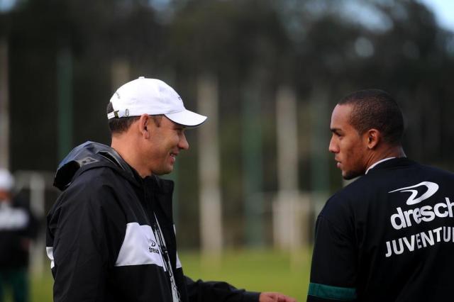 Após ter comandado o Caxias em duas temporadas, Picoli tem pela frente mais um Ca-Ju pelo Juventude Jonas Ramos/Agencia RBS Após ter comandado o Caxias em duas temporadas, Picoli tem pela frente mais um Ca-Ju pelo Juventude Jonas Ramos/Agencia RBS