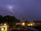 Sábado deve ser de chuva e abafamento em todo o Estado FABIAN RIBEIRO/RAW IMAGE/ESTADÃO CONTEÚDO