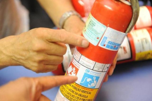 Falta de extintores ABC só será solucionada em fevereiro Luiz Armando Vaz/Agência RBS