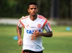 VÍDEO: em lances, conheça o lateral-direito Léo, novo reforço do Inter Divulgação, Flamengo/