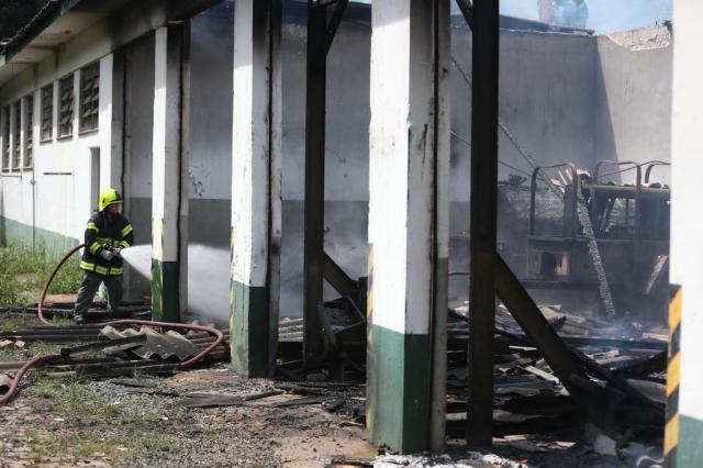 Princípio de incêndio atinge pavilhão do Exército em Porto Alegre Diego Vara/Agencia RBS