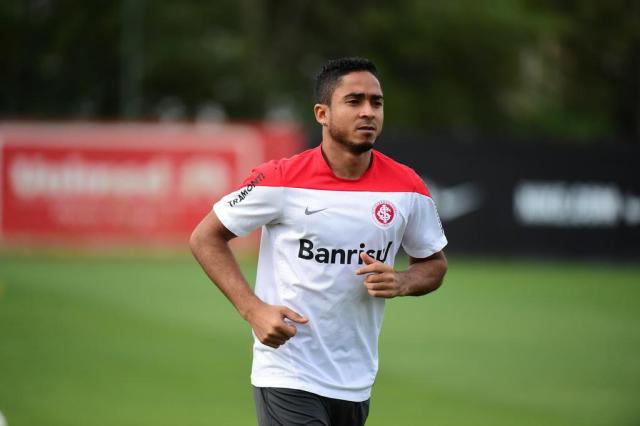 [OFF] Dida e Jorge Henrique vão à festa e são multados no Inter