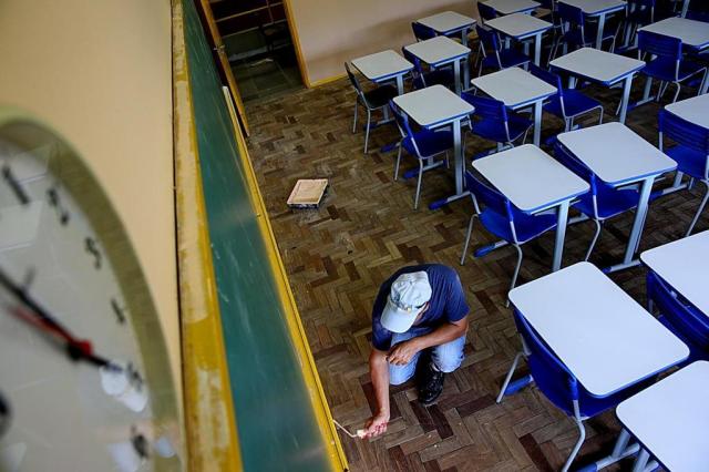 Volta às aulas na rede estadual terá professores a menos e escolas fechadas Júlio Cordeiro/Agencia RBS