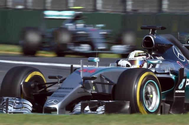 Hamilton vence o GP da Austrália, "Felipes" do Brasil pontuam William West/AFP