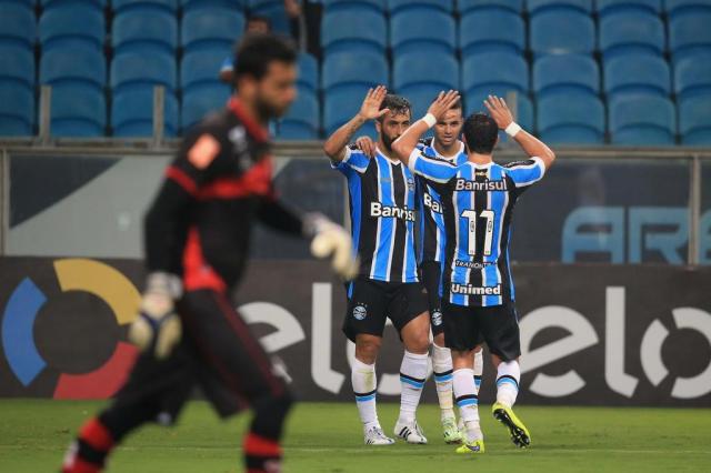 Grêmio domina, vence o Campinense e avança na Copa do Brasil Fernando Gomes/Agencia RBS