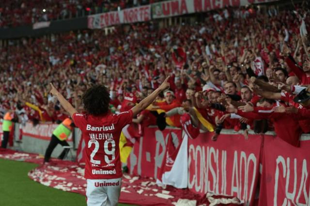 Inter faz 3 a 1, elimina Atlético-MG e pega Santa Fe nas quartas Fernando Gomes/Agencia RBS