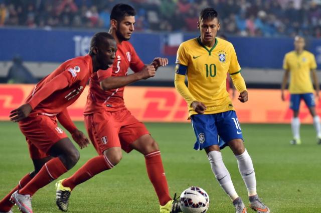 Neymar decide, e Brasil vence o Peru em estreia na Copa América NELSON ALMEIDA/AFP Neymar decide, e Brasil vence o Peru em estreia na Copa América NELSON ALMEIDA/AFP
