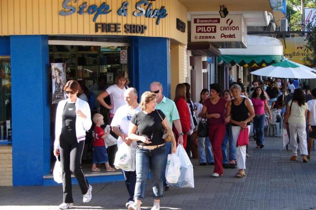 Cota para compras em free shops se mantém em US$ 300 até julho de 2016 Duda Pinto/Agencia RBS