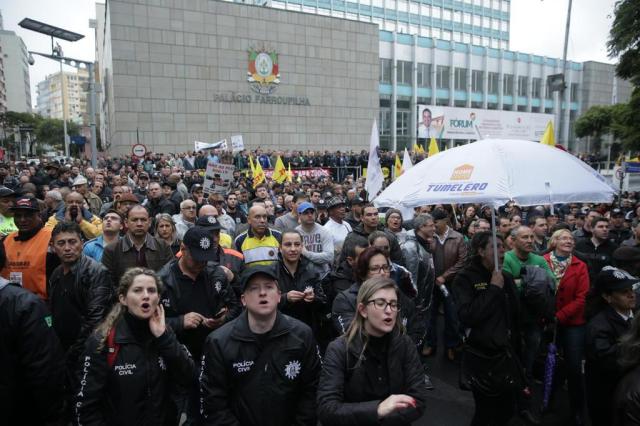 Servidores projetam greve de quatro dias a partir de segunda-feira Lauro Alves/Agencia RBS