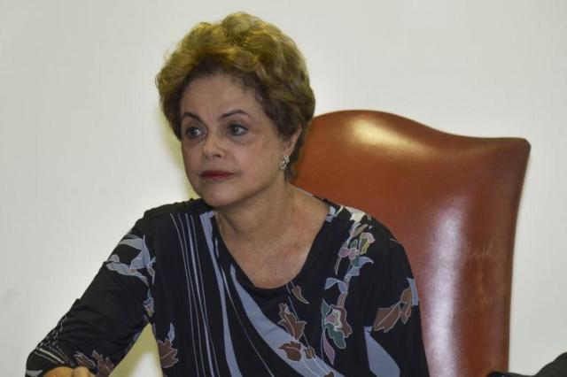 Em jantar, Dilma faz apelo para que senadores barrem pautas-bomba na Câmara Fábio Rodrigues Pozzebom/Agência Brasil