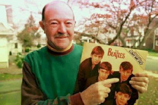 Morre Andy White, baterista que tocou com os Beatles, aos 85 anos Facebook/Divulgação