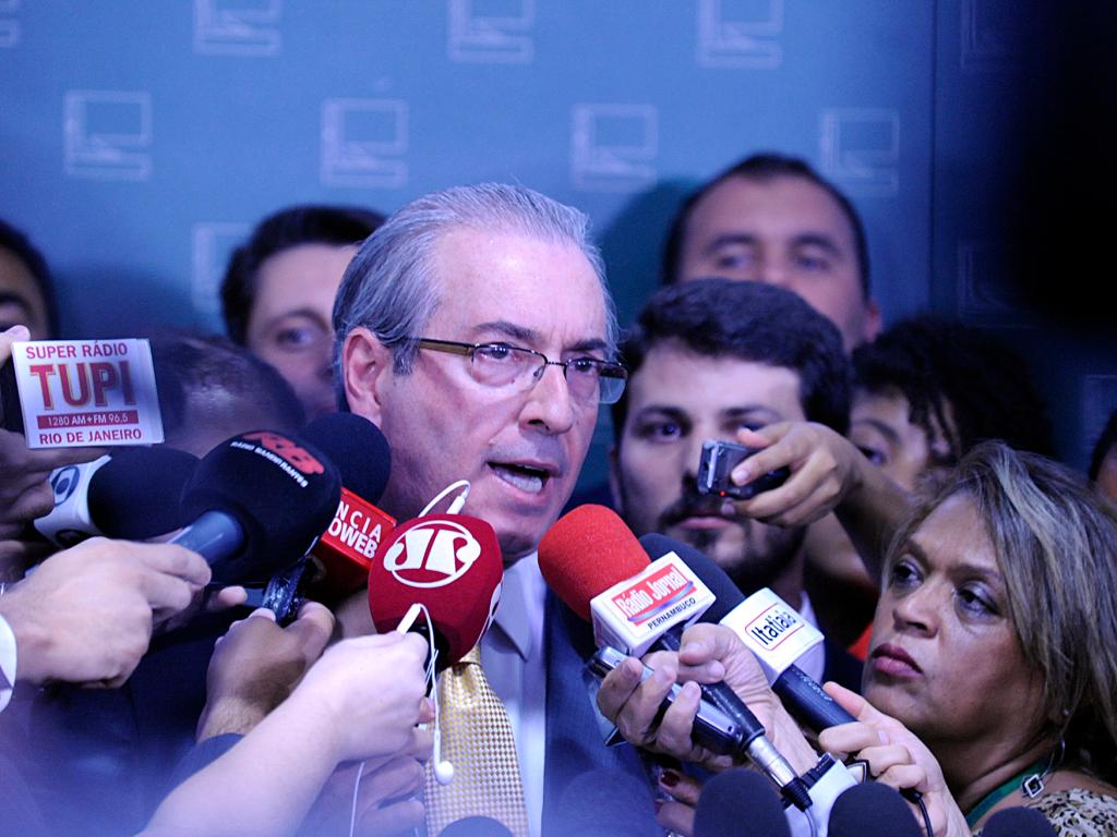 Deputados da base pedirão ao STF anulação de ato de Cunha sobre impeachment