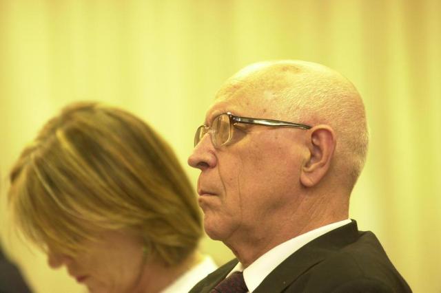 "Não há fundamento, é um jogo político", diz jurista sobre impeachment Ricardo Duarte/Agencia RBS "Não há fundamento, é um jogo político", diz jurista sobre impeachment Ricardo Duarte/Agencia RBS