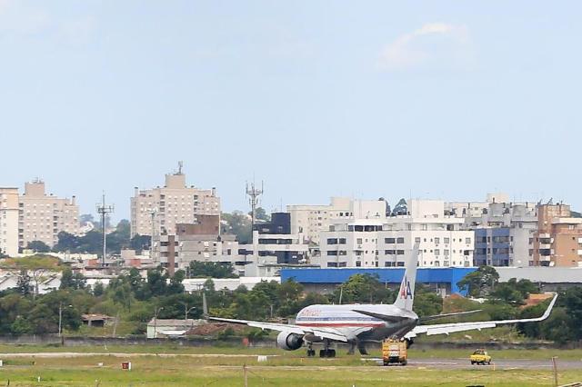 Paralisação de aeronautas pode provocar atraso de voos em 12 aeroportos nesta quarta-feira Carlos Macedo/Agencia RBS