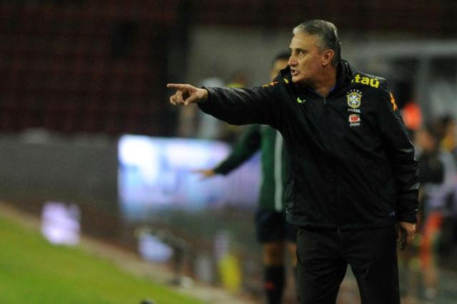 Após mais uma vitória, Tite divide méritos com jogadores: "Conjunto da obra" GEORGE CASTELLANOS,AFP/AFP Após mais uma vitória, Tite divide méritos com jogadores: "Conjunto da obra" GEORGE CASTELLANOS,AFP/AFP