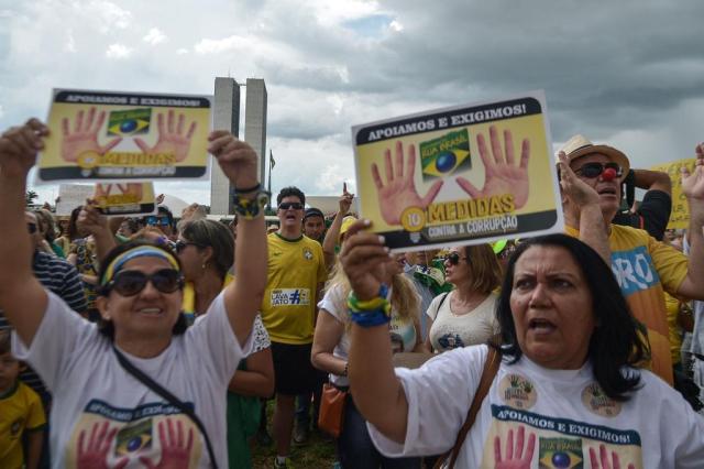 Relator do projeto de abuso de autoridade critica manifestações deste domingo Marcello Casal Jr/Agência Brasil