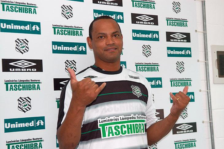 Resultado de imagem para TUTA Figueirense