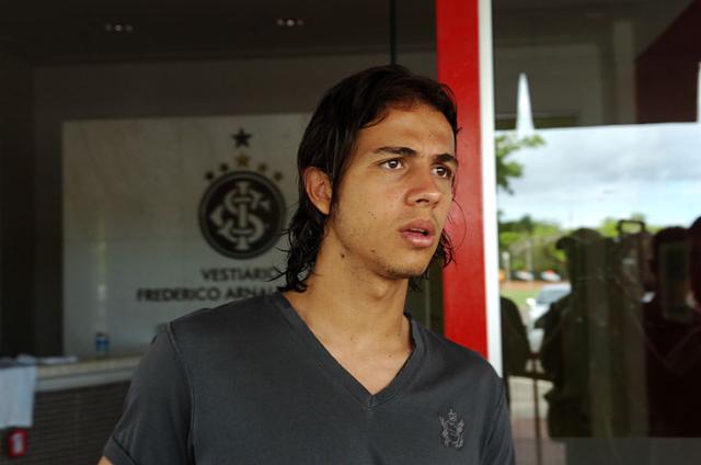Nilmar estaria na lista de contratações do Real Madrid Arivaldo Chaves/ Nilmar estaria na lista de contratações do Real Madrid Arivaldo Chaves/