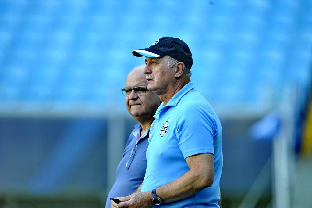 Grêmio e Flamengo se enfrentam de olho em 2015